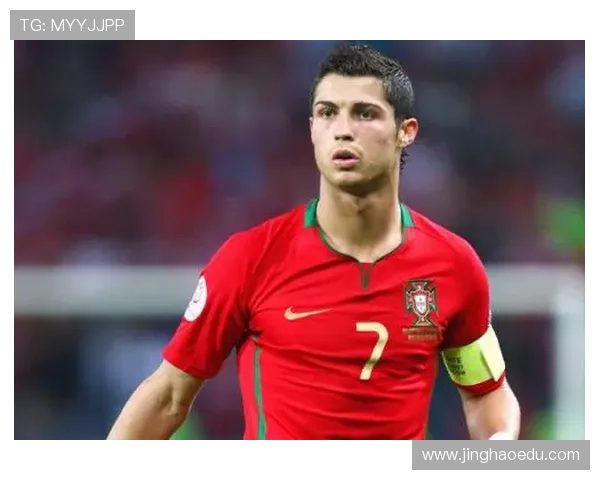 18号球星引领风骚 足球场上的灵动舞者与战术大师