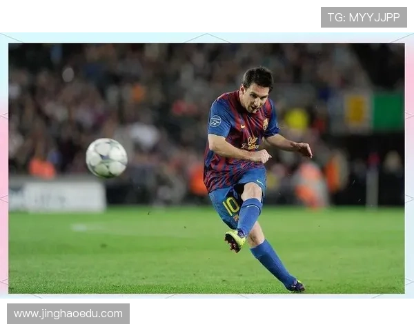 17号球星是谁 足球场上的传奇人物与背后的故事揭秘