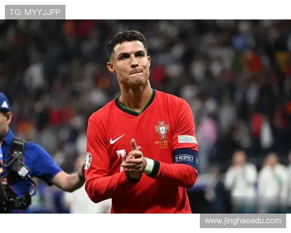 2025年全球足球十大球星排名分析与实力对比 2025年全球足球十大球星排名分析与实力对比