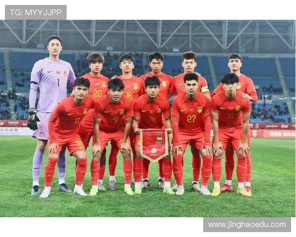 中国足球史上十大男足球星的风采与成就解析