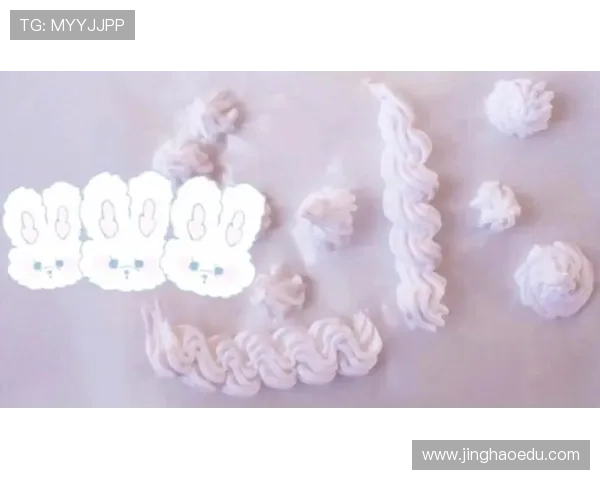 超轻粘土打造足球球星系列作品 精细呈现球员风采与动态技巧