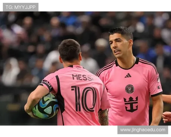 足球场上颜值与实力并存的球星们 他们的帅气让球迷们疯狂追捧